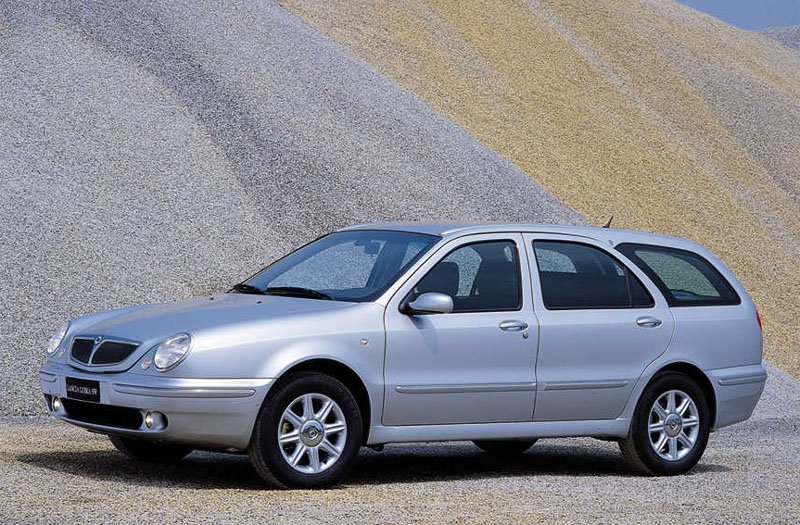 Lancia Lybra SW Lancia Lybra SW